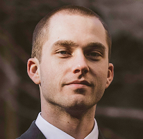 Analista de trading cripto Thomas Whitfield, retrato.